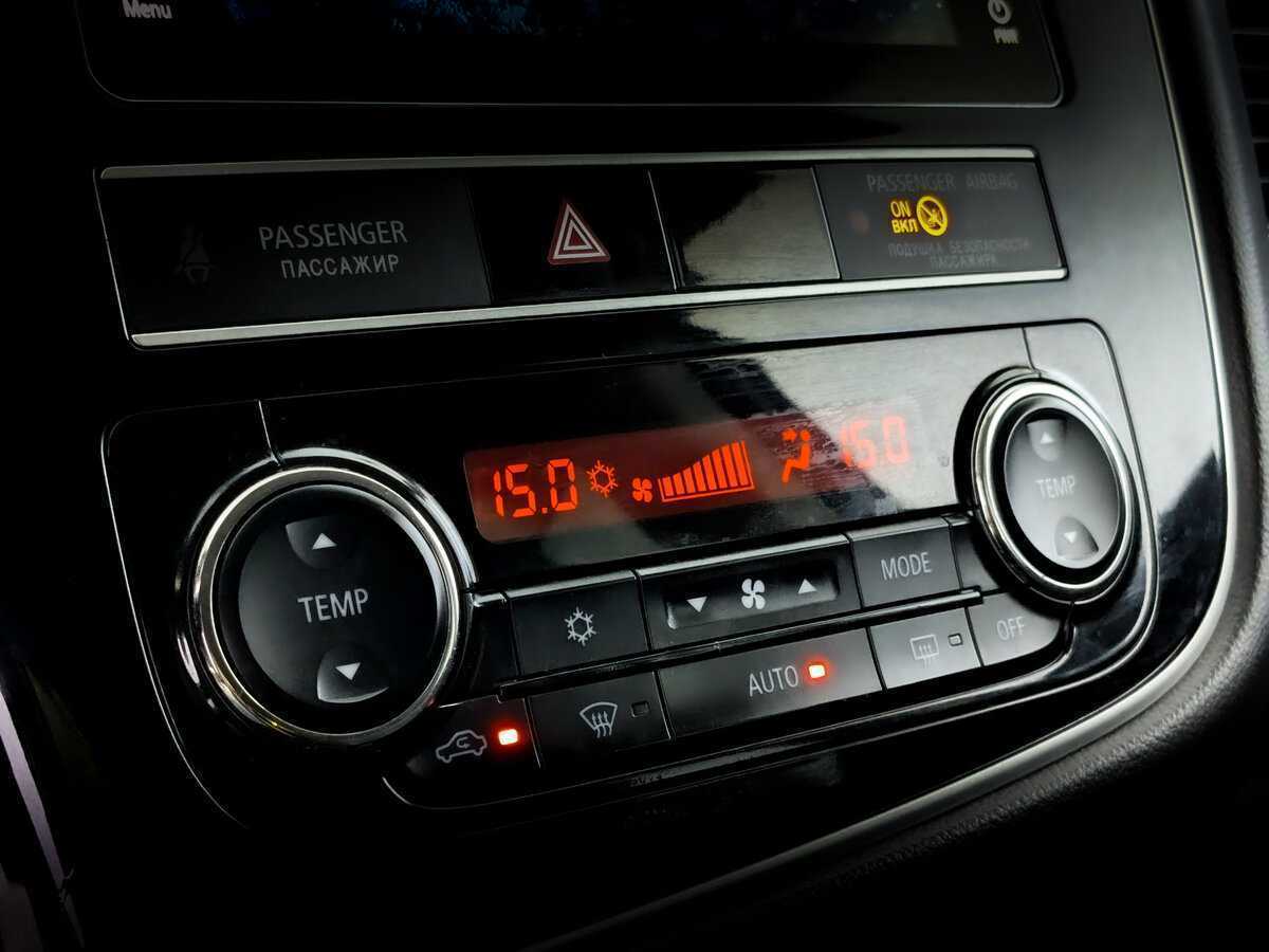 Купить Mitsubishi Outlander, 2019, 140 000 км, фото №22