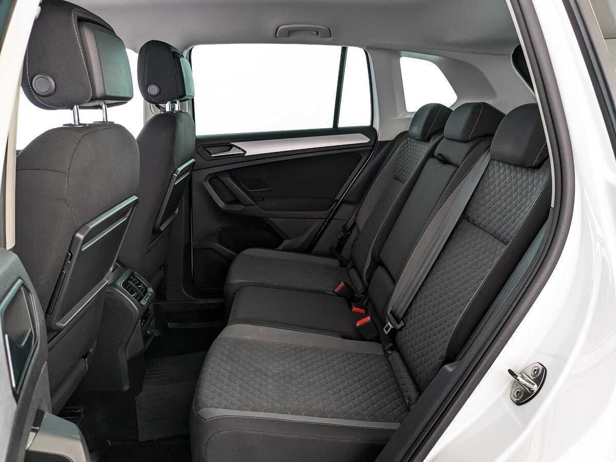 Купить Volkswagen Tiguan, 2018, 99 038 км, фото №14