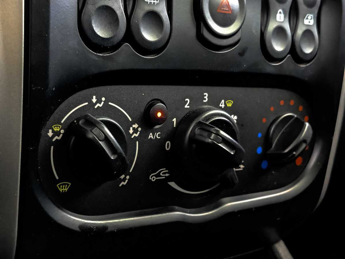 Купить Nissan Almera, 2016, 93 457 км, фото №17