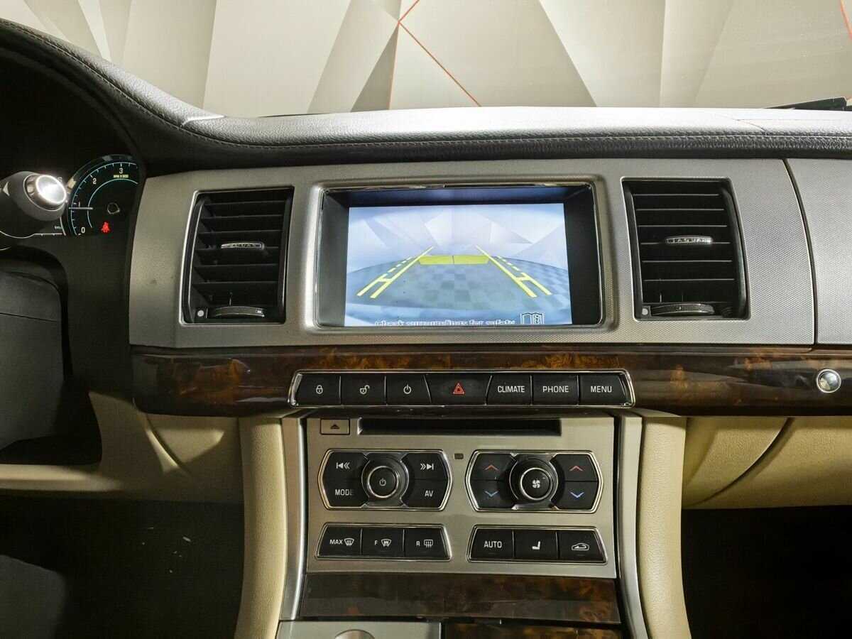 Купить Jaguar XF, 2013, 142 018 км, фото №16