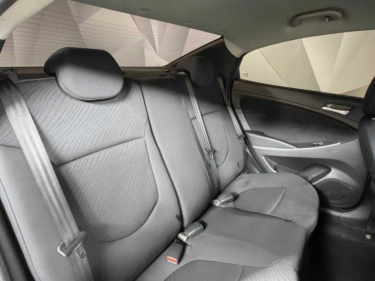 Купить Hyundai Solaris, 2014, 99 339 км, фото №13