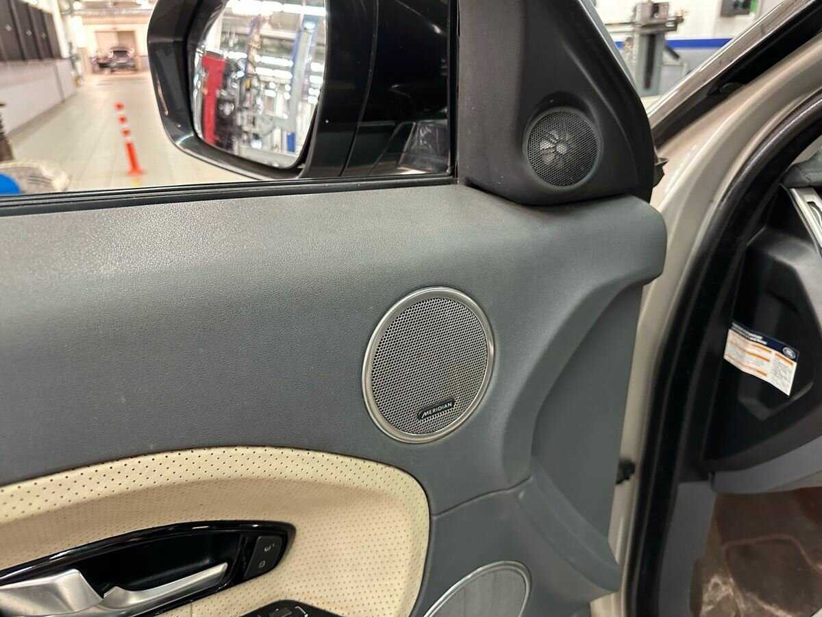 Купить Land Rover Range Rover Evoque 6-speed, 2012, 157 812 км, фото №11