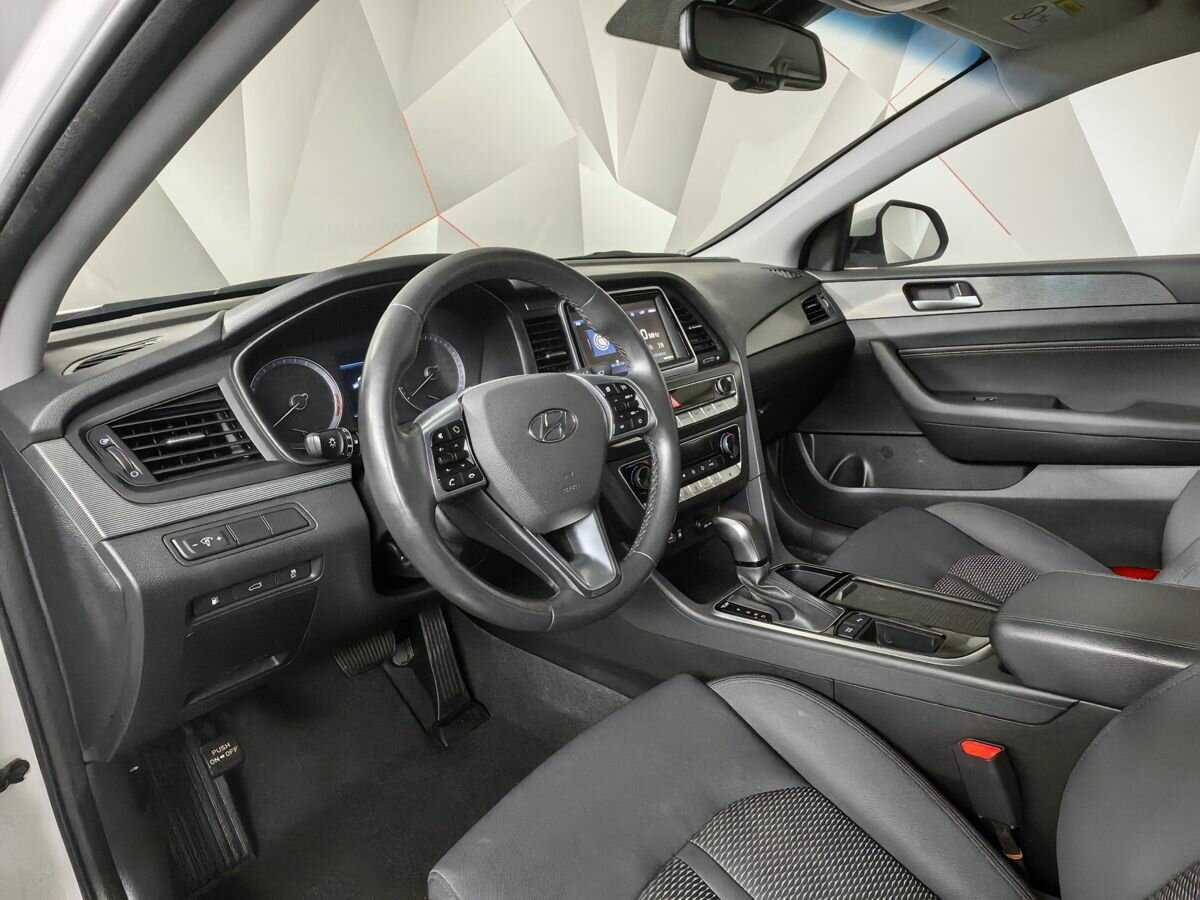 Купить Hyundai Sonata, 2018, 31 785 км, фото №14