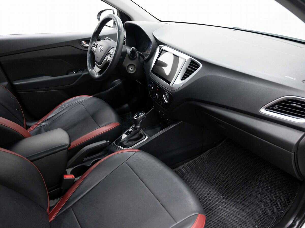 Купить Hyundai Solaris, 2018, 160 294 км, фото №13