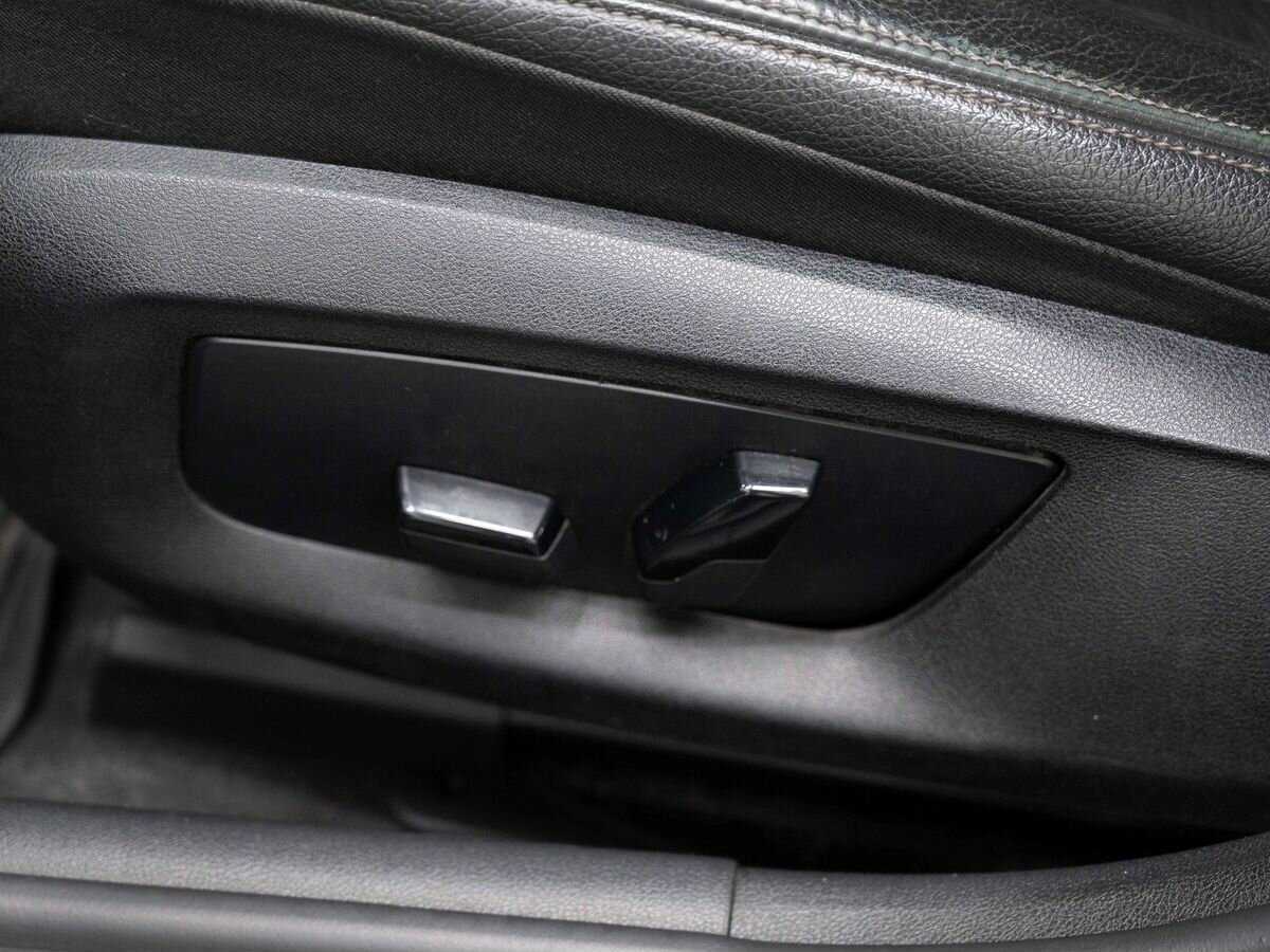 Купить BMW 5 серии 520d, 2018, 155 280 км, фото №20