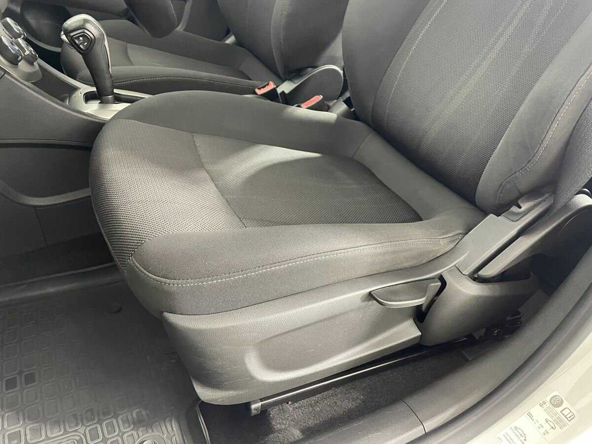 Купить Chevrolet Aveo, 2014, 193 555 км, фото №9