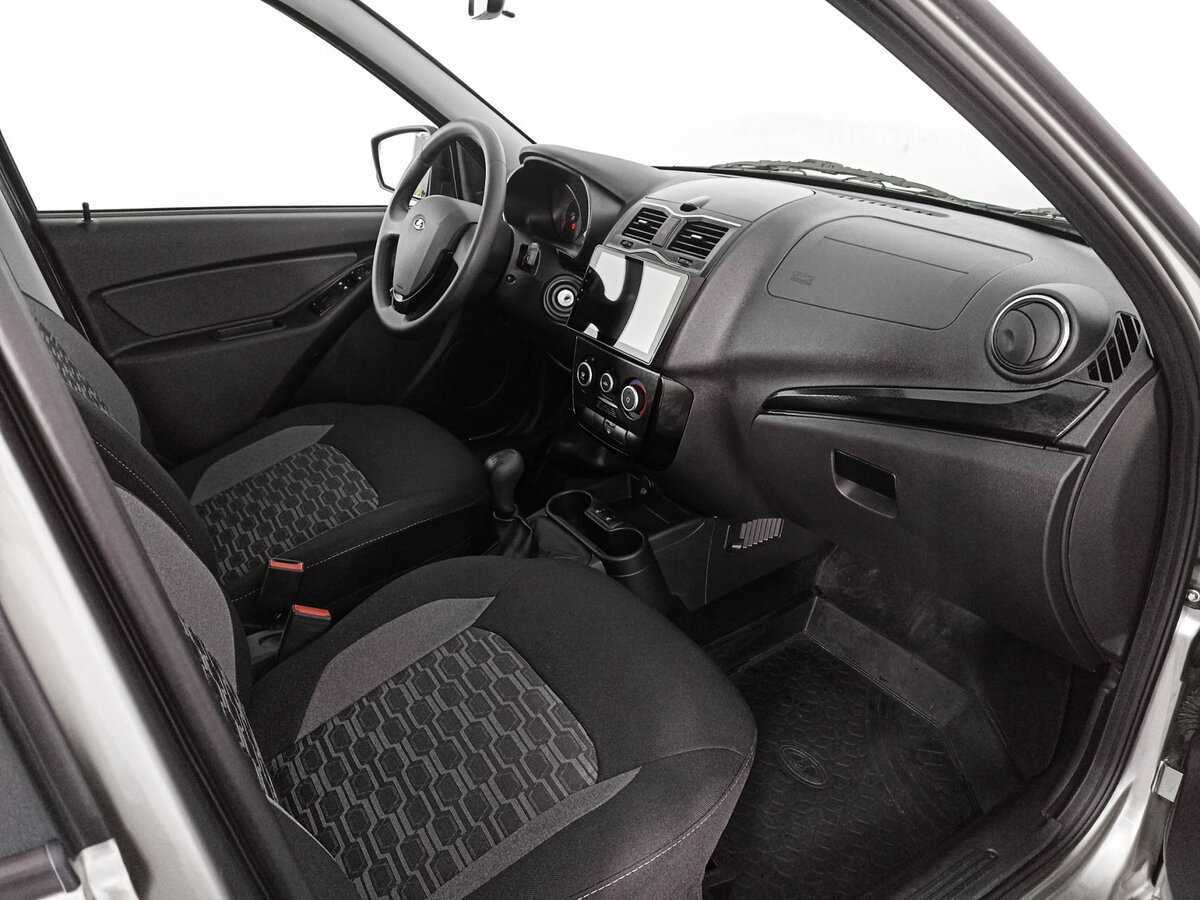 Купить Lada (ВАЗ) Granta Cross, 2020, 10 601 км, фото №9