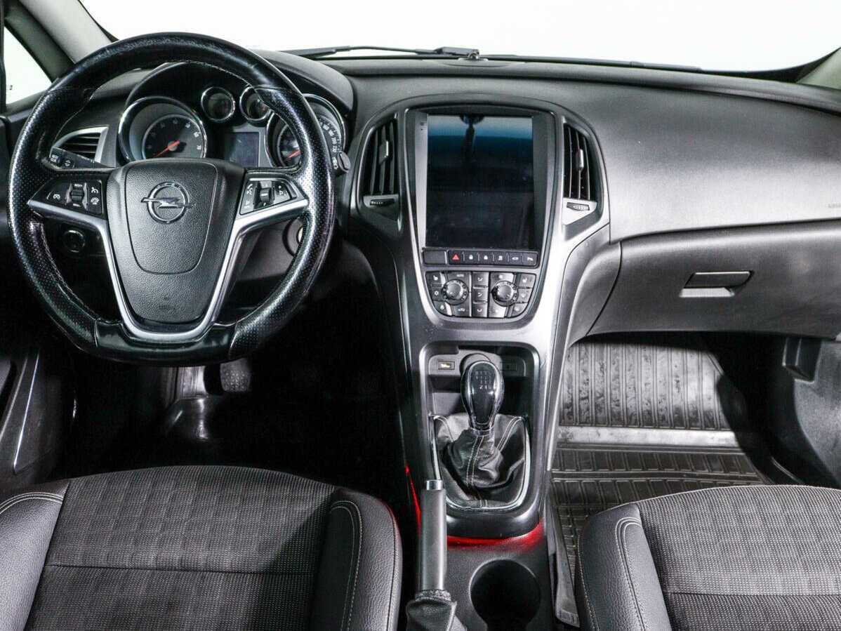 Купить Opel Astra GTC, 2013, 215 000 км, фото №10