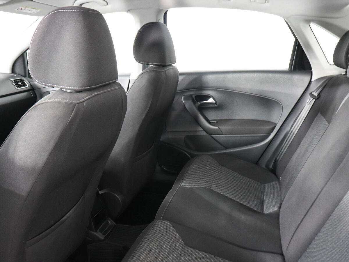 Купить Volkswagen Polo, 2017, 113 409 км, фото №8
