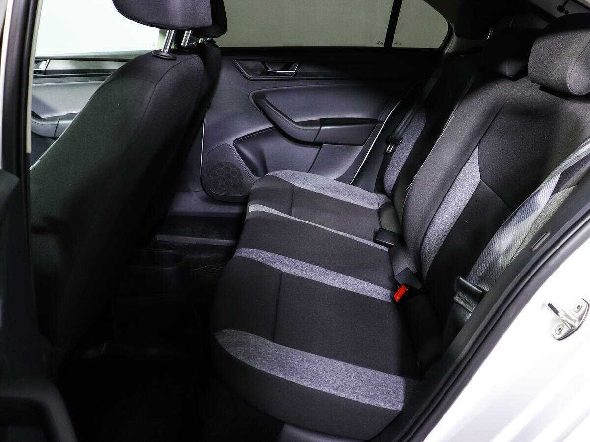 Купить Skoda Rapid, 2021, 305 956 км, фото №8