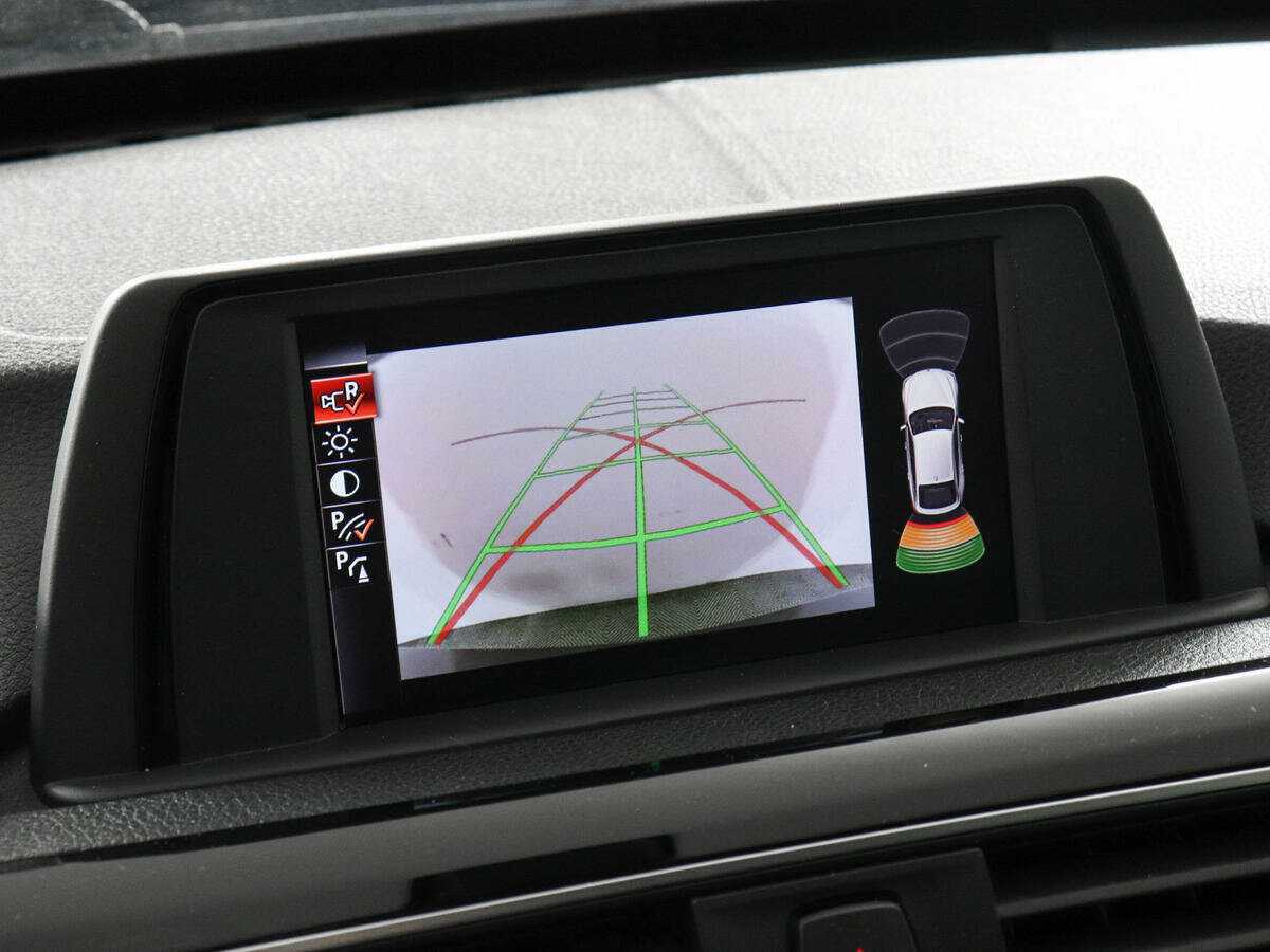 Купить BMW 3 серии Gran Turismo 320i xDrive, 2016, 132 365 км, фото №16