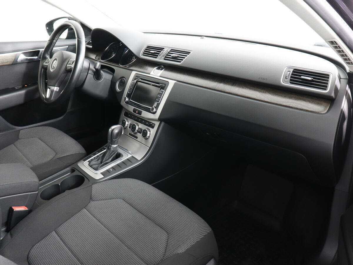Купить Volkswagen Passat, 2014, 151 373 км, фото №10