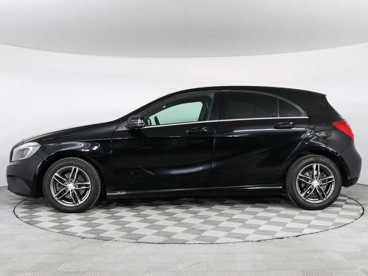 Купить Mercedes-Benz A-Класс 180, 2013, 150 434 км, фото №8