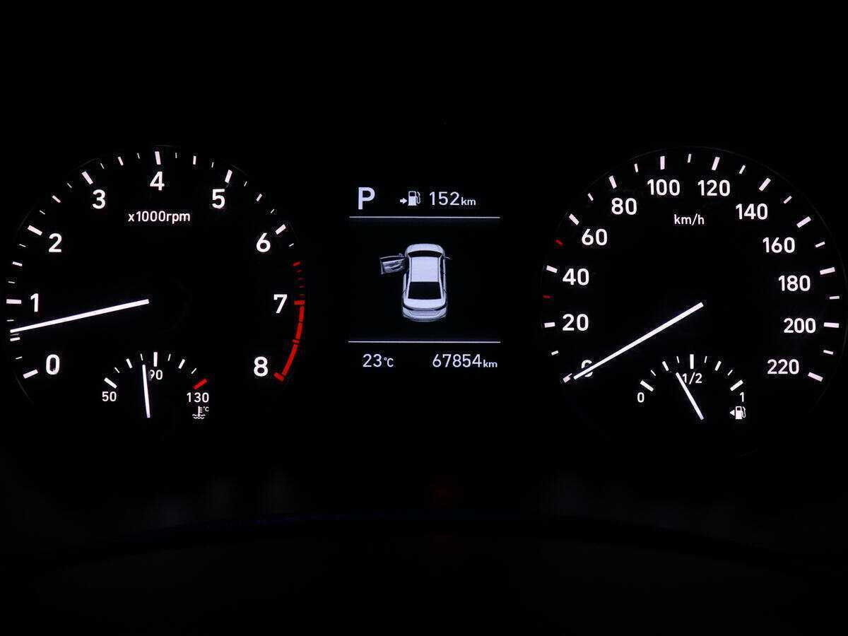 Купить Hyundai Solaris, 2019, 67 854 км, фото №11