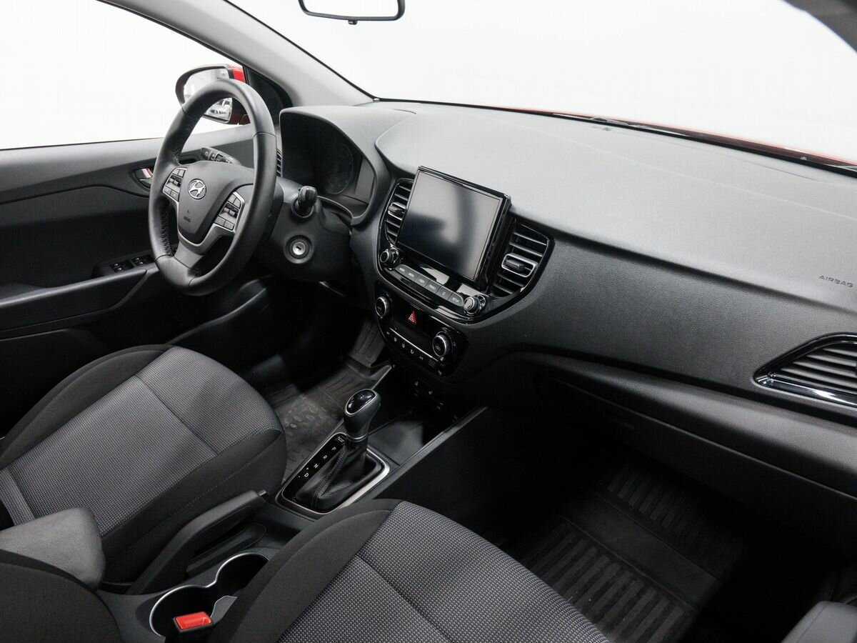 Купить Hyundai Solaris, 2021, 35 000 км, фото №7