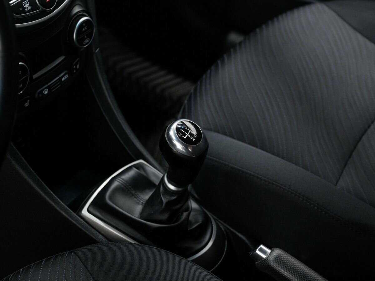 Купить Hyundai Solaris, 2016, 49 593 км, фото №18