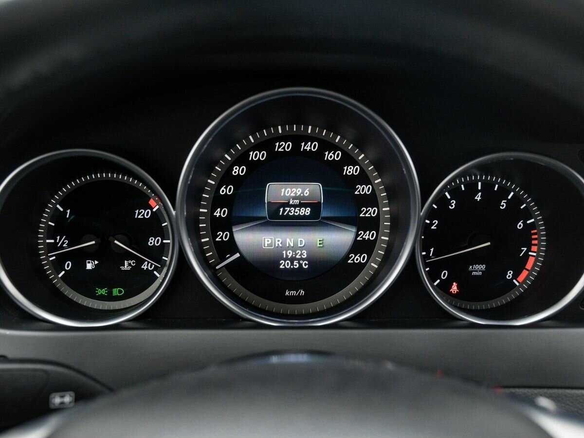 Купить Mercedes-Benz C-Класс 180, 2013, 173 000 км, фото №21