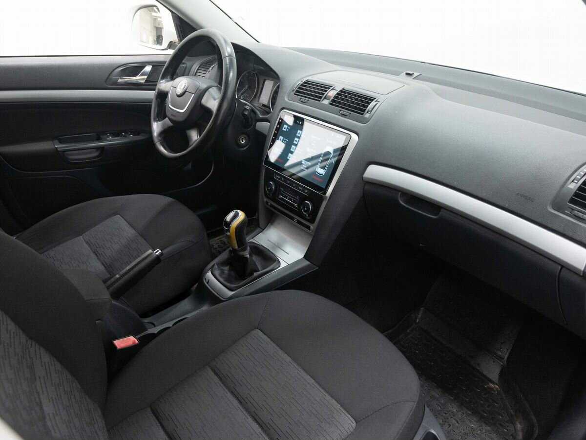 Купить Skoda Octavia, 2012, 194 196 км, фото №11