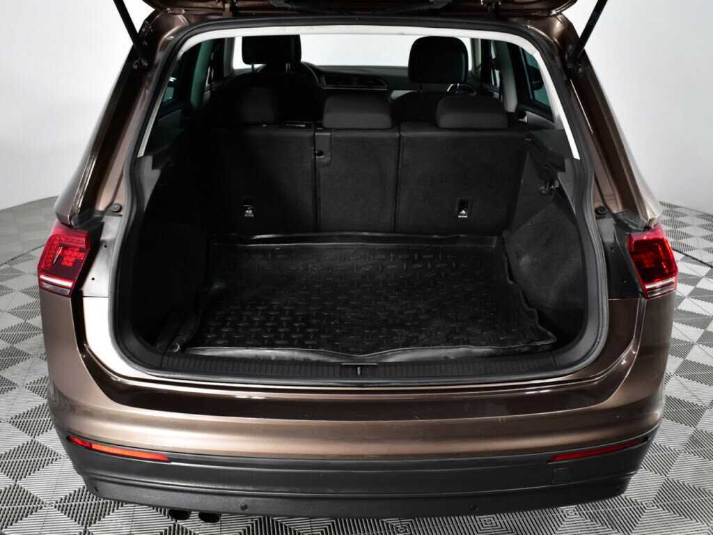 Купить Volkswagen Tiguan, 2017, 71 098 км, фото №12
