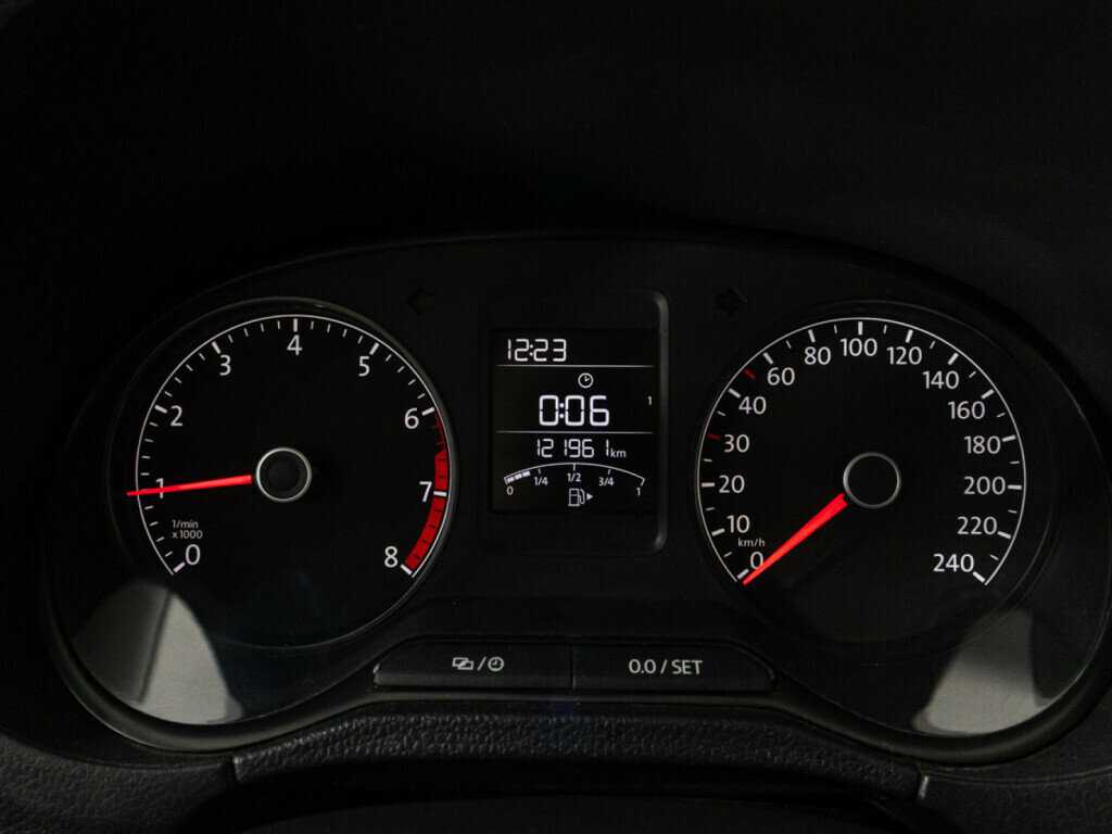 Купить Volkswagen Polo, 2018, 121 960 км, фото №12