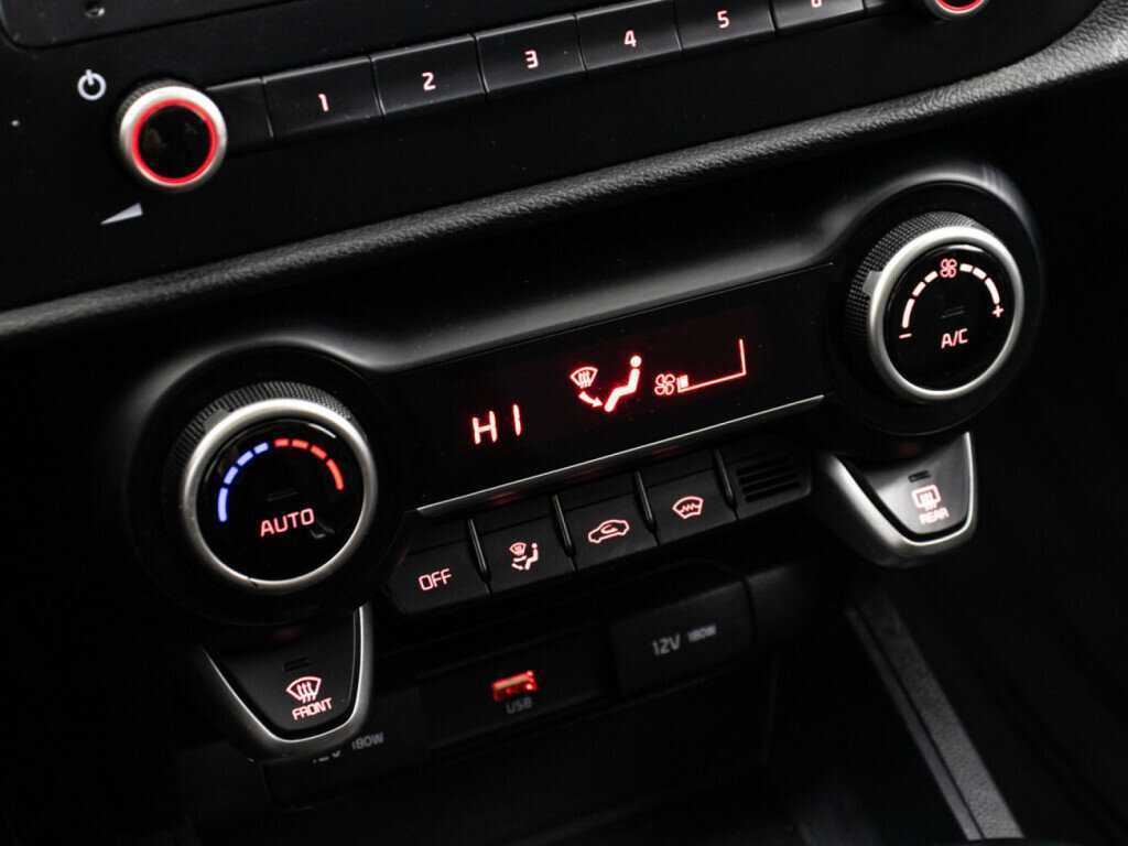 Купить Kia Rio, 2021, 122 226 км, фото №19