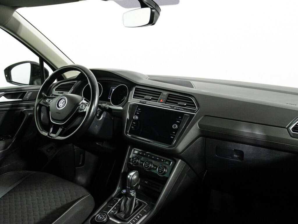 Купить Volkswagen Tiguan, 2018, 77 239 км, фото №9