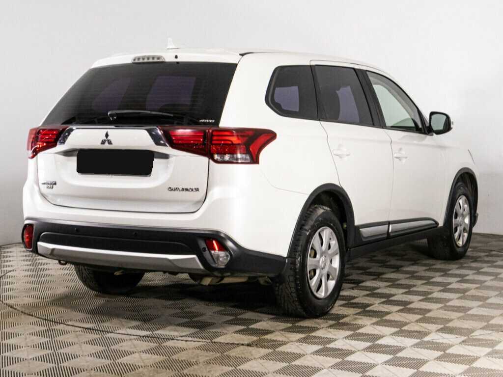 Купить Mitsubishi Outlander, 2018, 141 757 км, фото №5