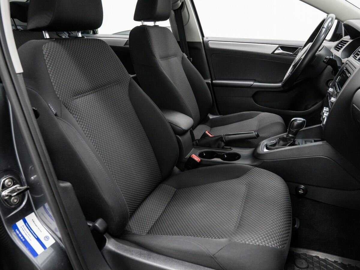 Купить Volkswagen Jetta, 2012, 194 049 км, фото №9