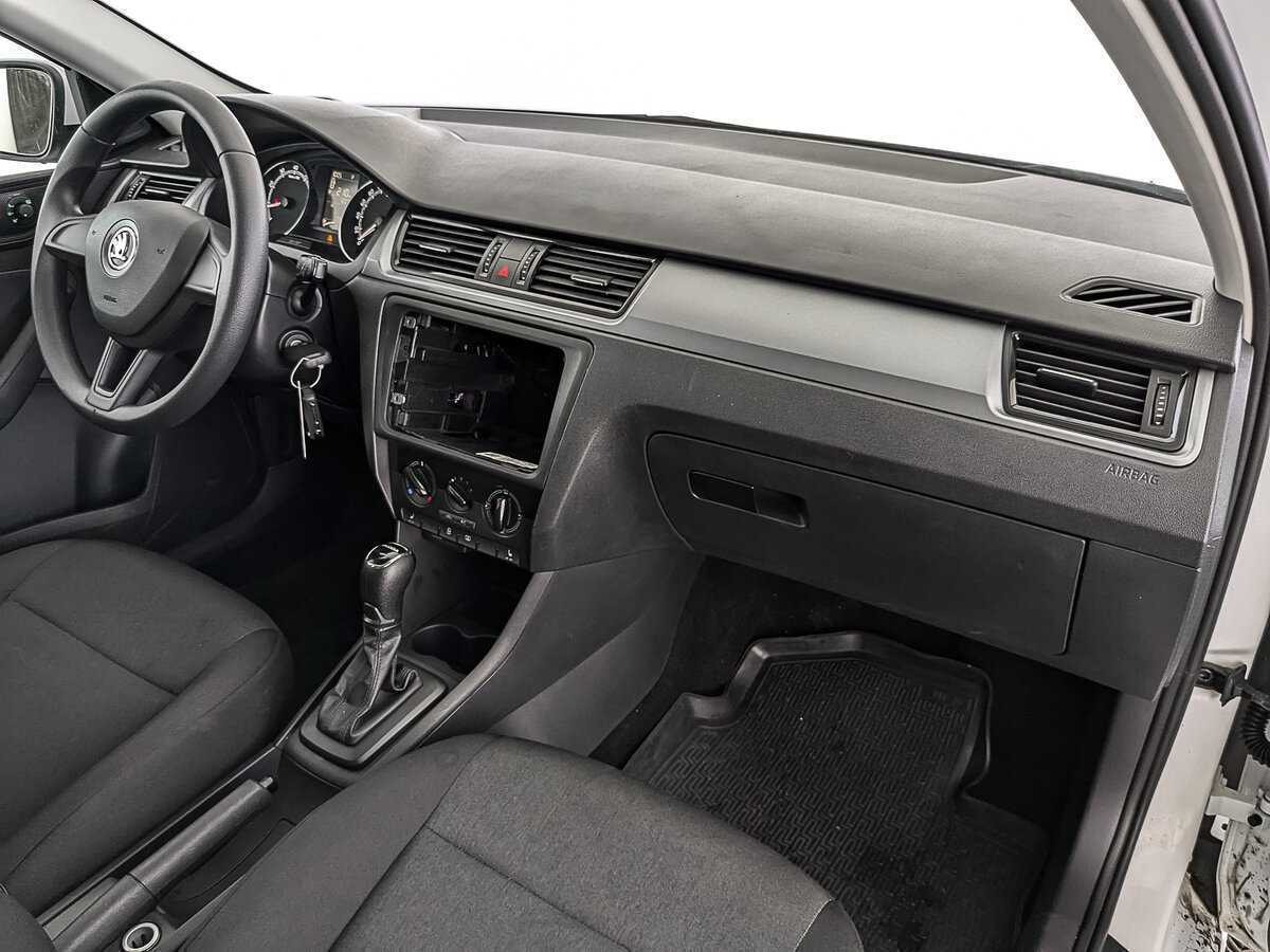 Купить Skoda Rapid, 2019, 93 213 км, фото №12