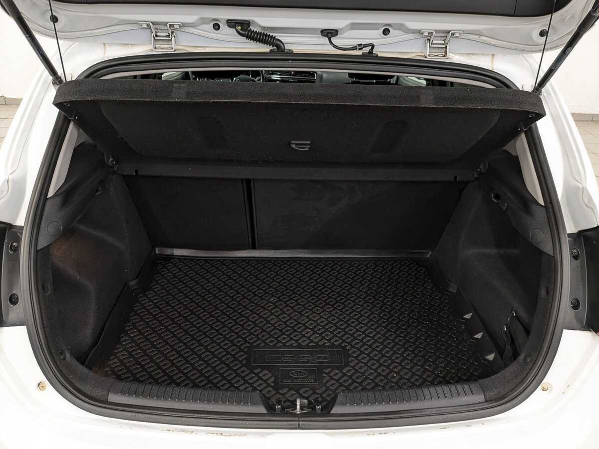 Купить Kia Ceed, 2017, 118 513 км, фото №10