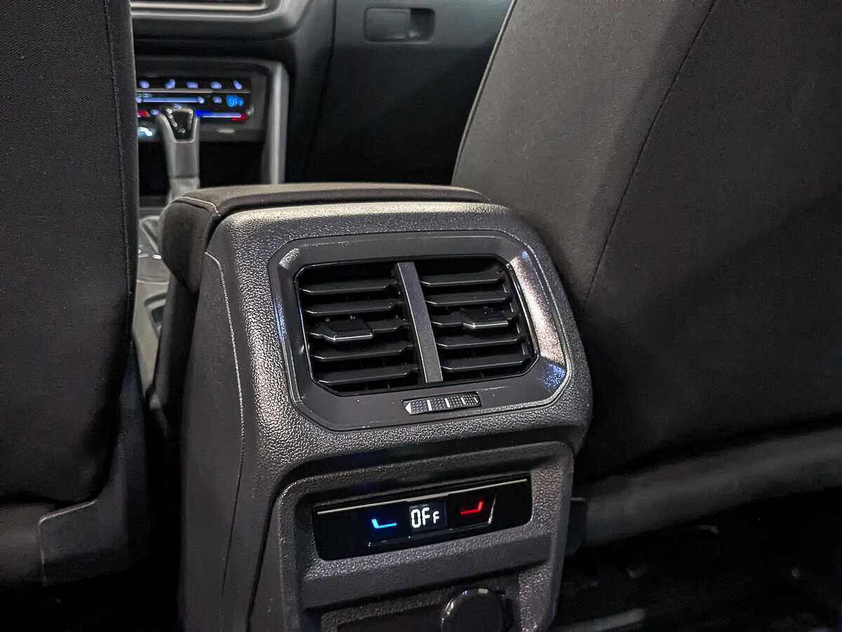 Купить Volkswagen Tiguan, 2021, 166 114 км, фото №23
