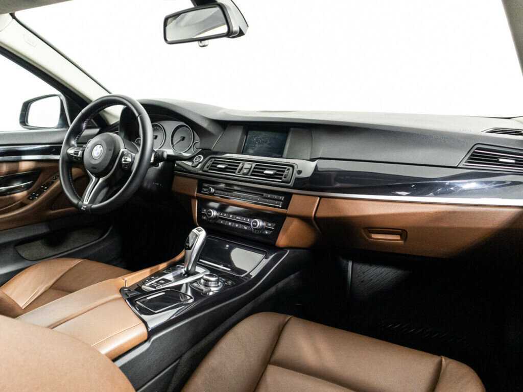Купить BMW 5 серии 528i xDrive, 2012, 166 562 км, фото №9