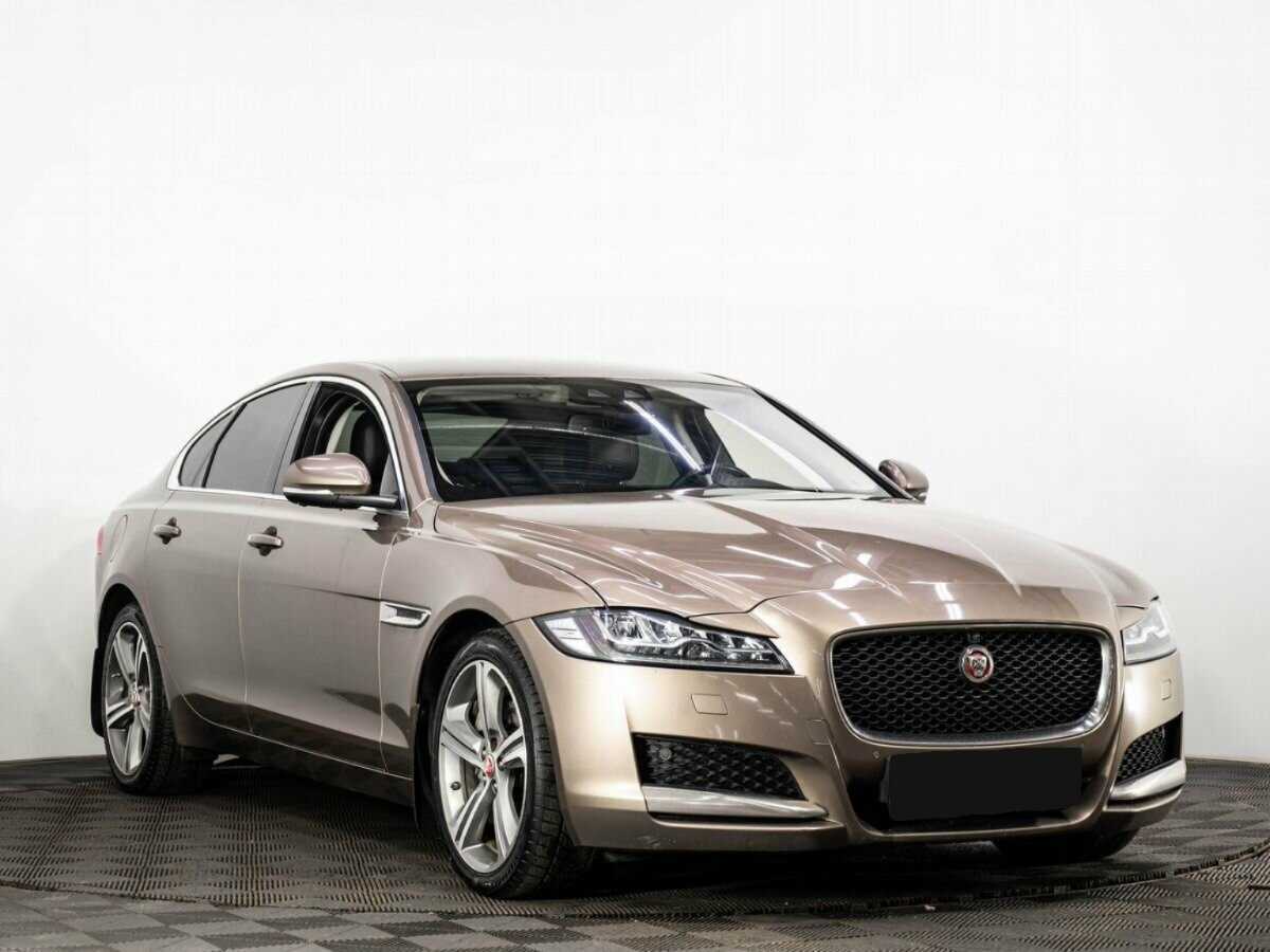 Jaguar XF