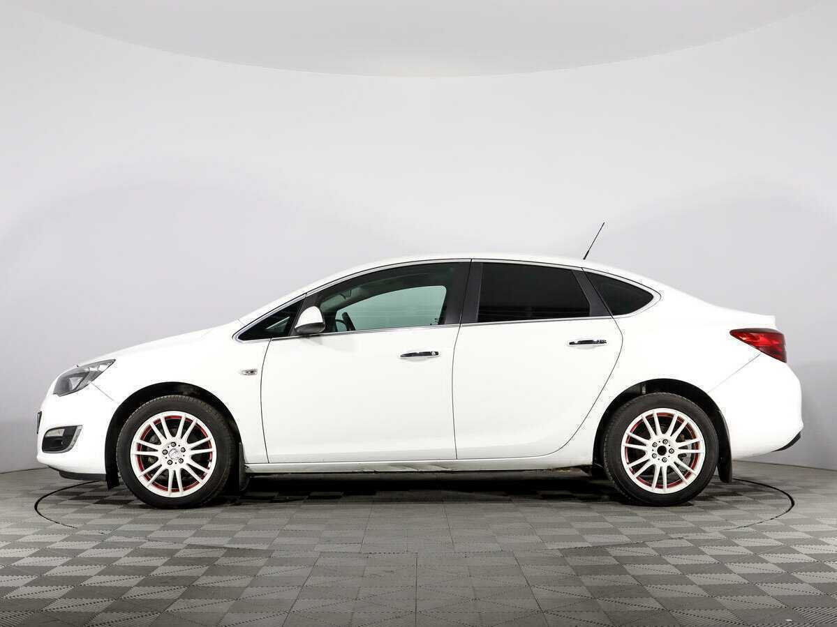 Купить Opel Astra, 2013, 100 248 км, фото №8