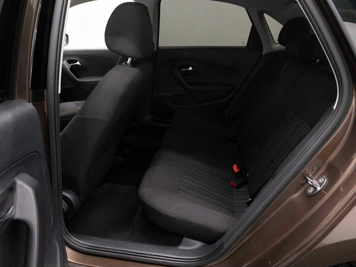 Купить Volkswagen Polo, 2016, 149 000 км, фото №10