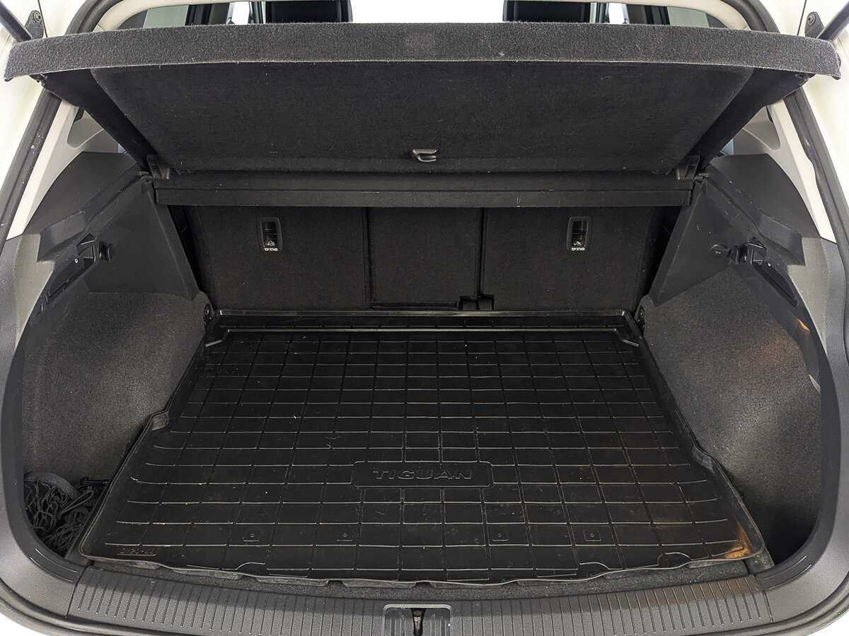 Купить Volkswagen Tiguan, 2018, 96 941 км, фото №10