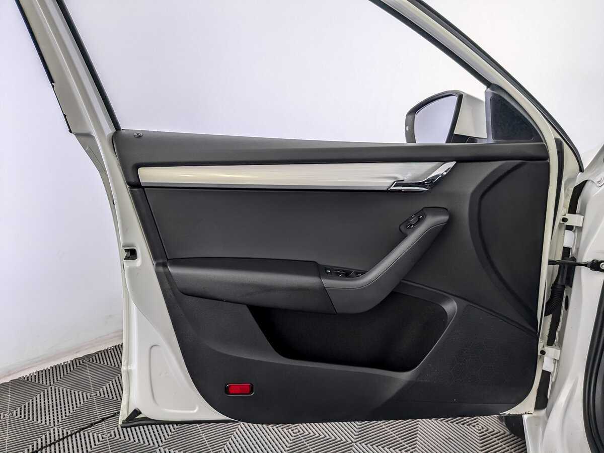 Купить Skoda Octavia, 2019, 67 859 км, фото №19