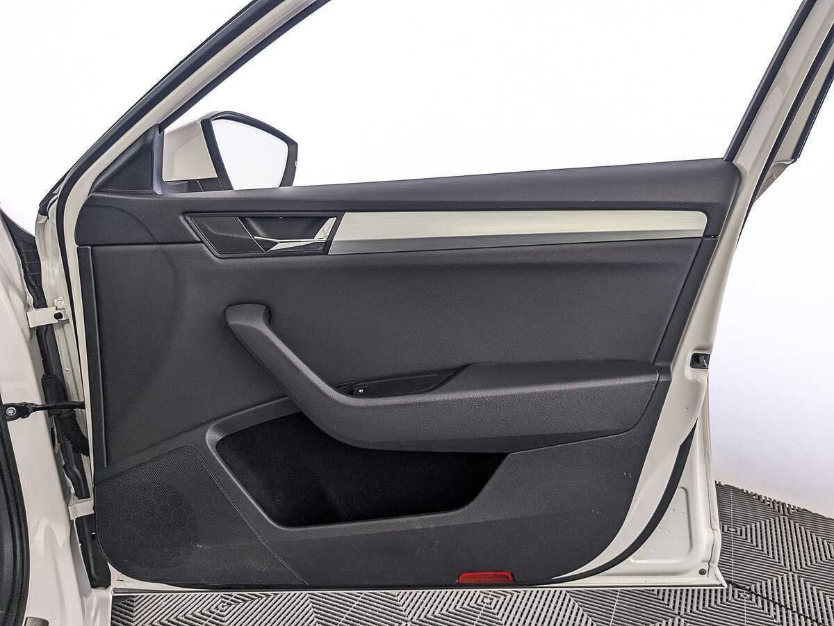 Купить Skoda Superb, 2017, 74 223 км, фото №25