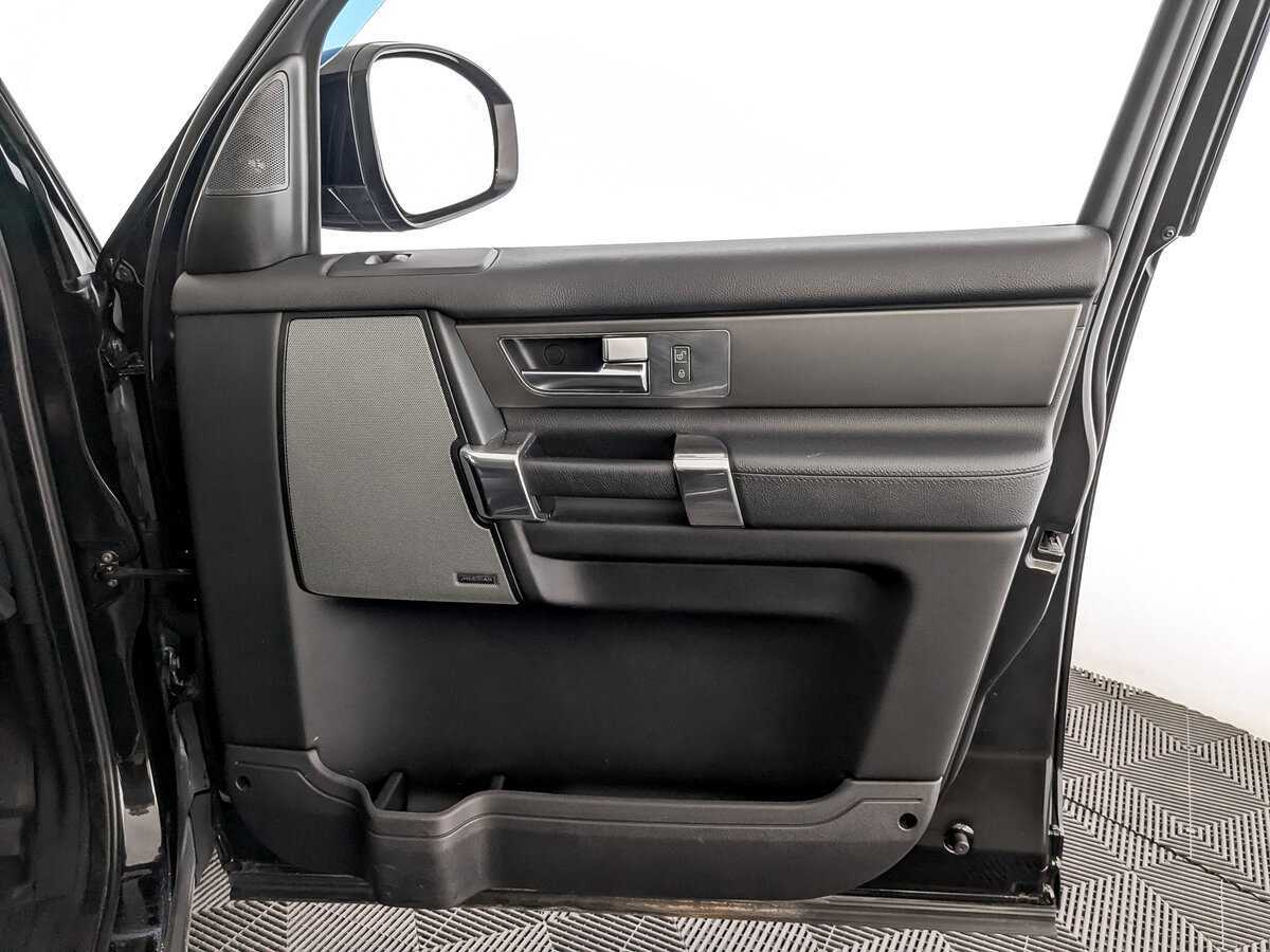 Купить Land Rover Discovery, 2015, 199 260 км, фото №21