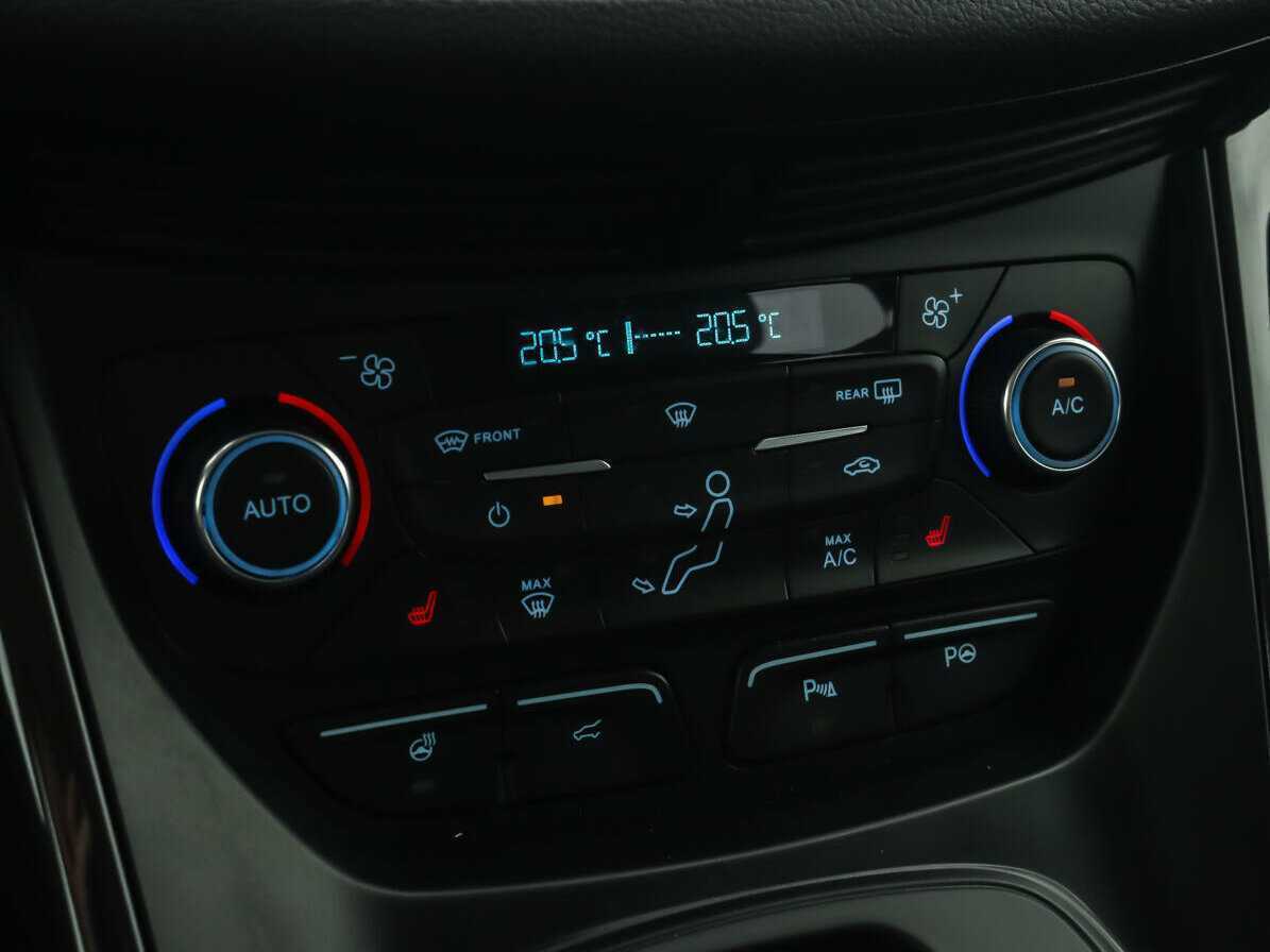 Купить Ford Kuga, 2017, 110 000 км, фото №13