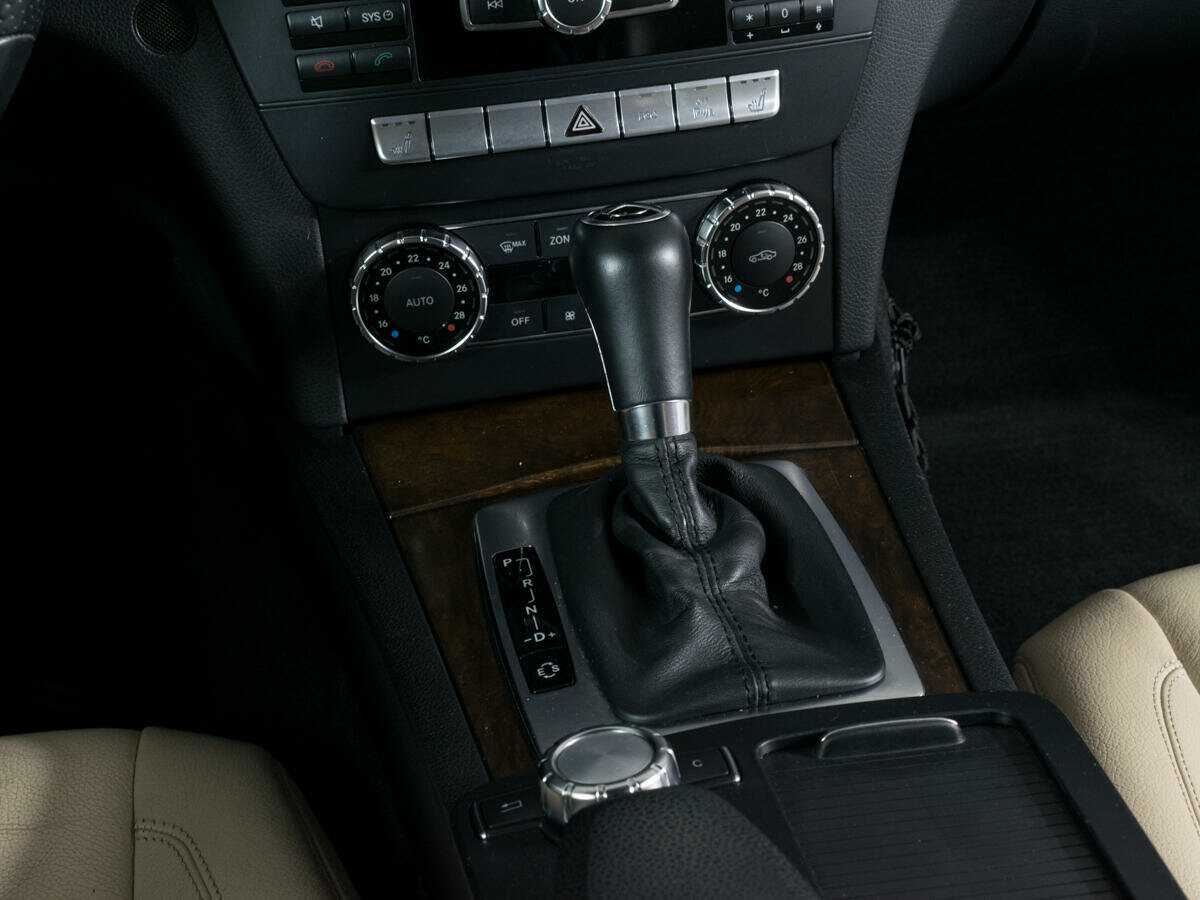 Купить Mercedes-Benz C-Класс 180, 2012, 141 000 км, фото №14