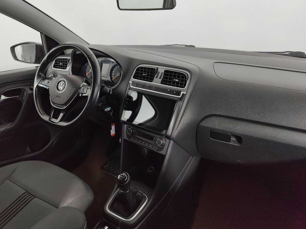 Купить Volkswagen Polo, 2016, 195 000 км, фото №11
