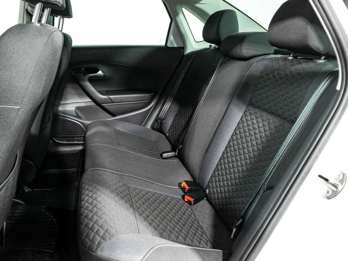 Купить Volkswagen Polo, 2018, 113 270 км, фото №10