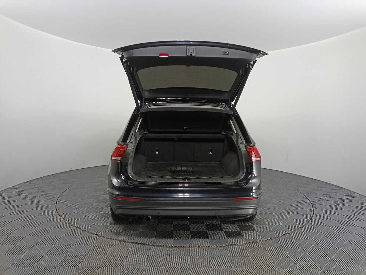 Купить Volkswagen Tiguan, 2020, 173 239 км, фото №10
