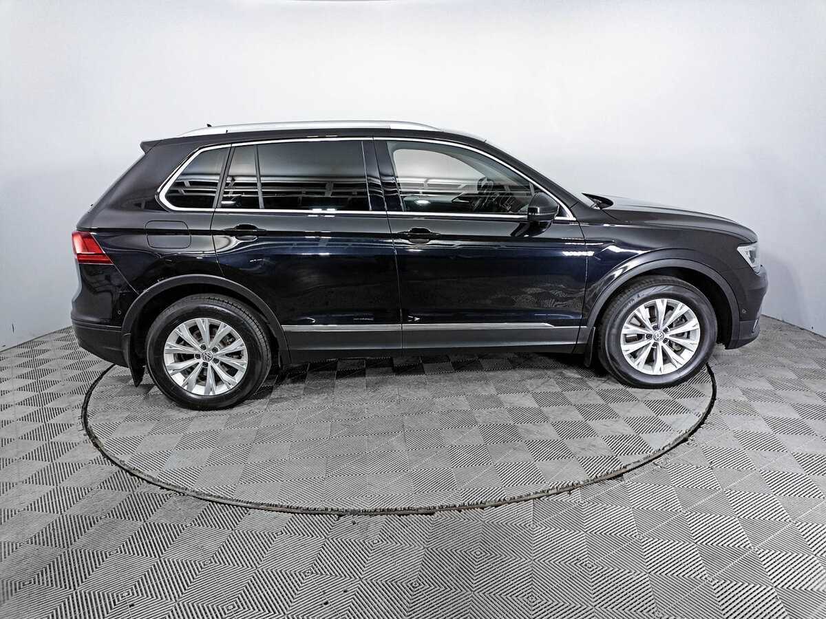 Купить Volkswagen Tiguan, 2017, 182 816 км, фото №4
