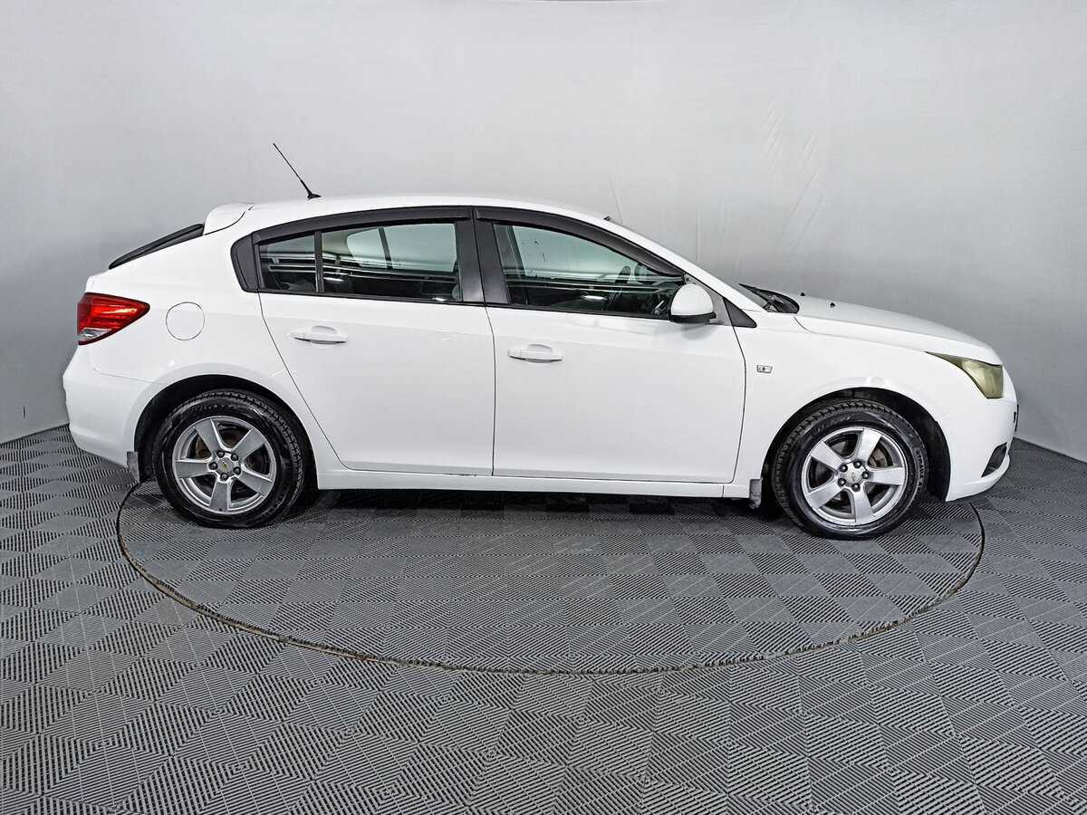 Купить Chevrolet Cruze, 2012, 136 954 км, фото №4