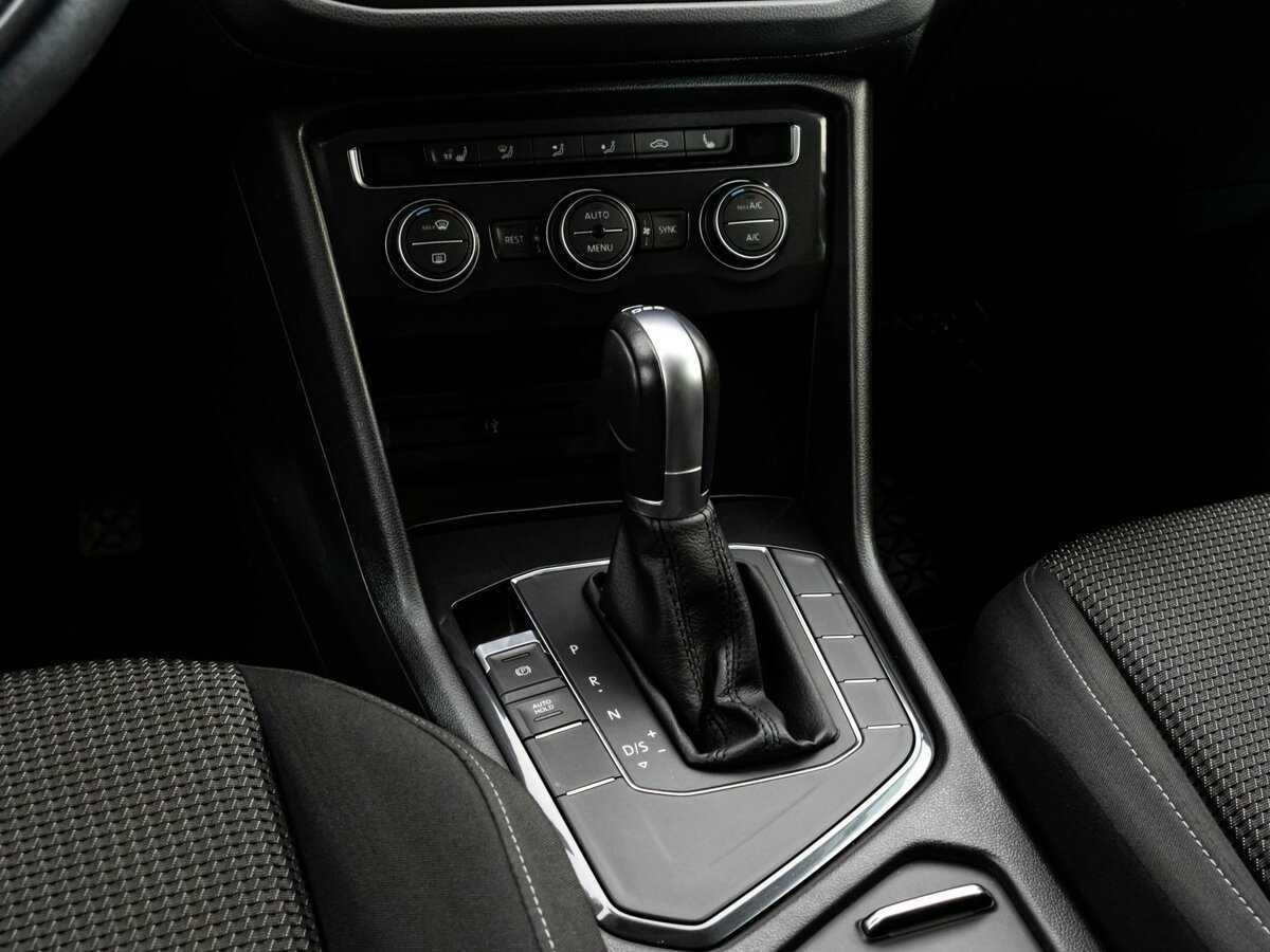 Купить Volkswagen Tiguan, 2017, 61 100 км, фото №11