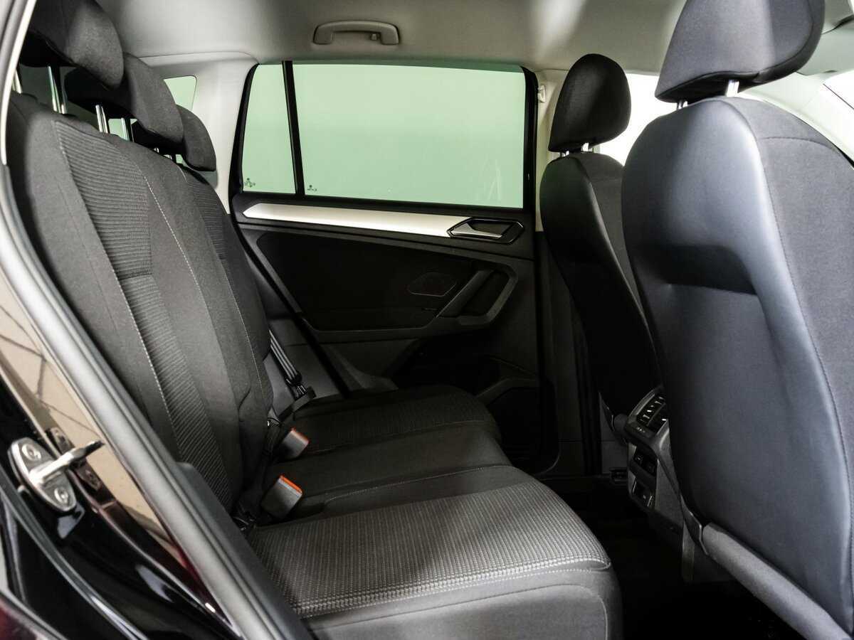 Купить Volkswagen Tiguan, 2017, 61 100 км, фото №16