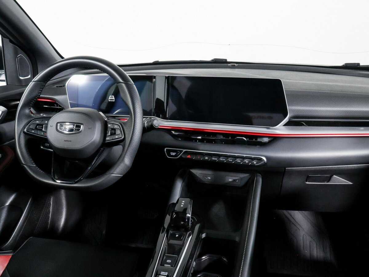 Купить Geely Coolray, 2023, 11 022 км, фото №9