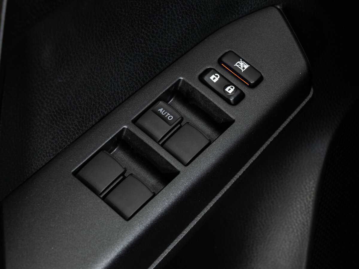 Купить Toyota RAV4, 2017, 63 389 км, фото №17